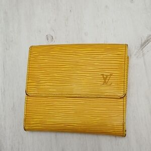 Vintage Louis Vuitton Malletier Epi Leather Elise Wallet, Authentic